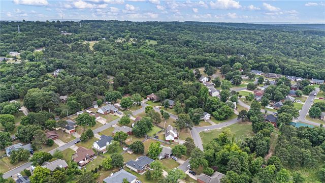 309 Preston Drive, Russellville, AR 72802