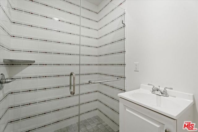 205 S Reeves Drive, Beverly Hills, CA 90212