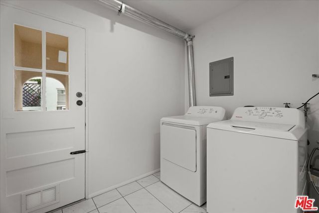 205 S Reeves Drive, Beverly Hills, CA 90212