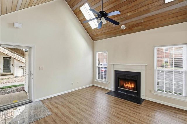 5041 Gatehouse WAY, Virginia Beach, VA 23455