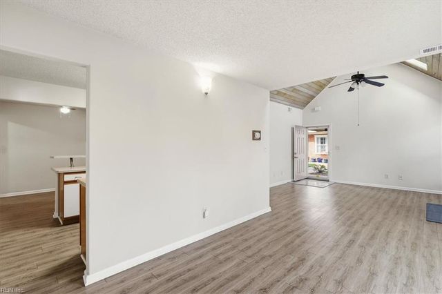 5041 Gatehouse WAY, Virginia Beach, VA 23455