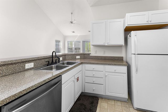 6010 Windsor Green Way Unit 301, Myrtle Beach, SC 29579