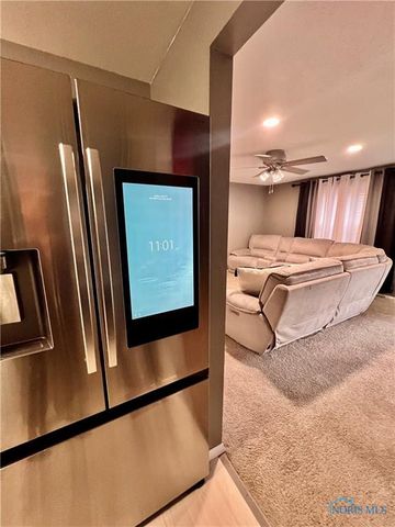 3533 Willow Brook Ln, Toledo, OH 43611