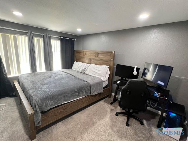 3533 Willow Brook Ln, Toledo, OH 43611