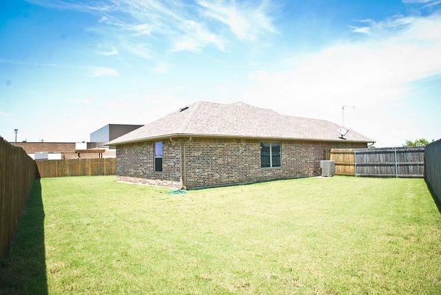 1557 SW 95th Court, Oklahoma City, OK 73159