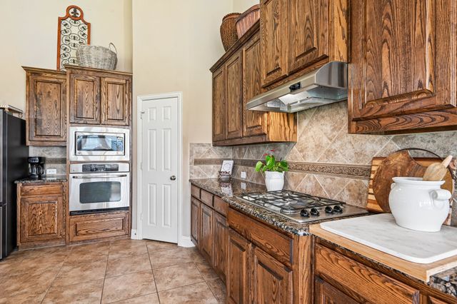 9566 Avalon Drive, Frisco, TX 75035