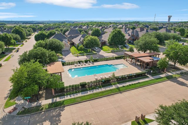 9566 Avalon Drive, Frisco, TX 75035