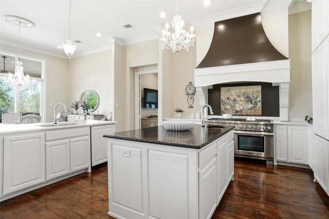 2450 Post Oak Drive, Corinth, TX 76210