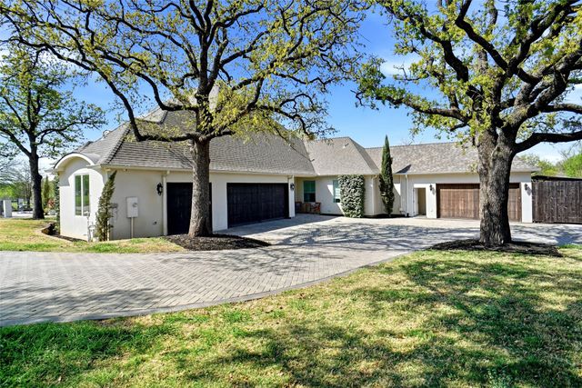 2450 Post Oak Drive, Corinth, TX 76210