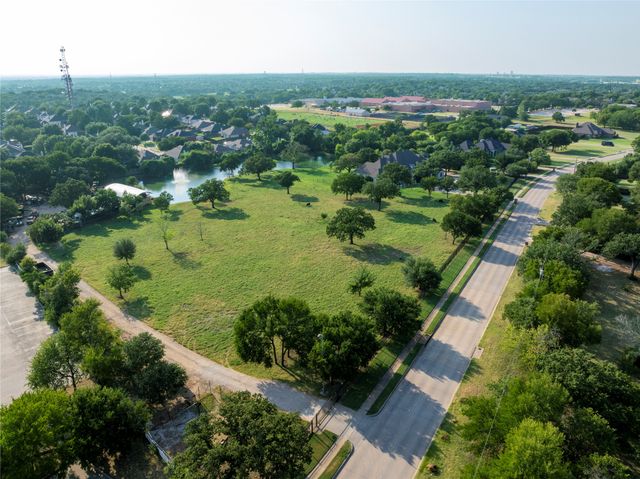 2450 Post Oak Drive, Corinth, TX 76210
