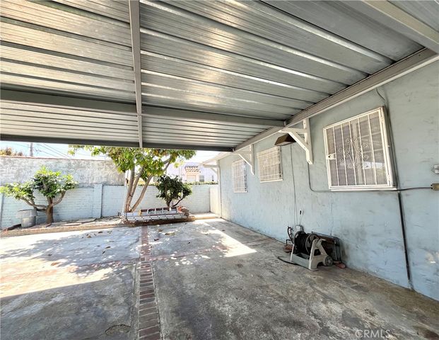 6702 Haas Avenue, Los Angeles, CA 90047
