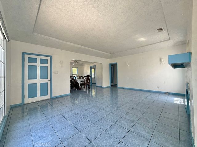 6702 Haas Avenue, Los Angeles, CA 90047