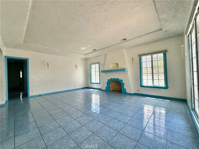 6702 Haas Avenue, Los Angeles, CA 90047