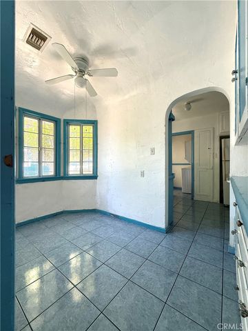 6702 Haas Avenue, Los Angeles, CA 90047