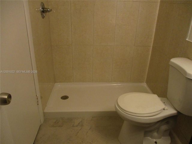 1949 Taylor St 9, Hollywood, FL 33020