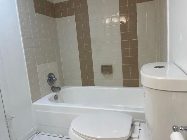 10762 La Placida Drive 7-108, Coral Springs, FL 33065