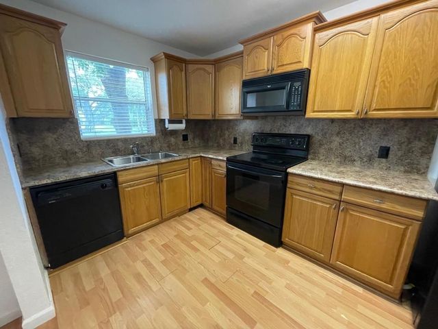 10762 La Placida Drive 7-108, Coral Springs, FL 33065