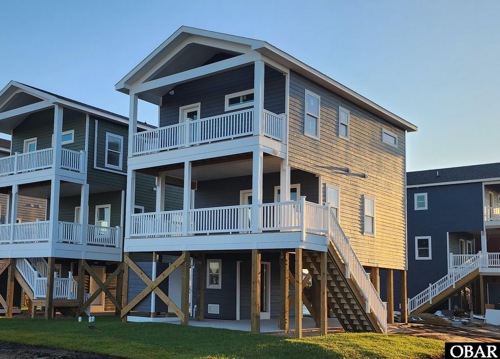 Image 1 of property listing at 41106 Villa Drive, Avon, NC 27915