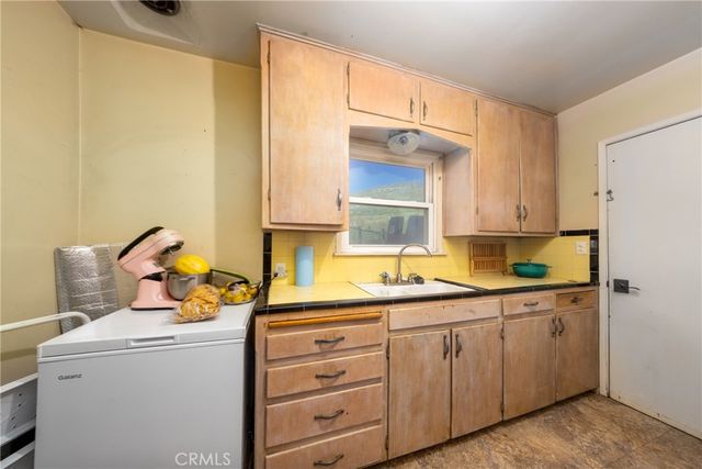 3490 Lindsay, Jurupa Valley, CA 92509