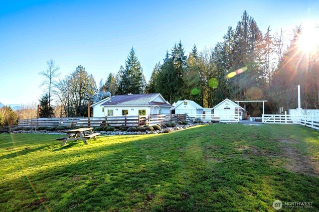 20129 Tveit Road, Arlington, WA 98223