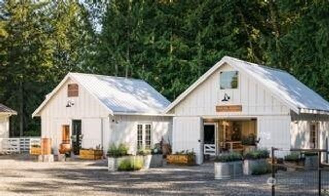 20129 Tveit Road, Arlington, WA 98223