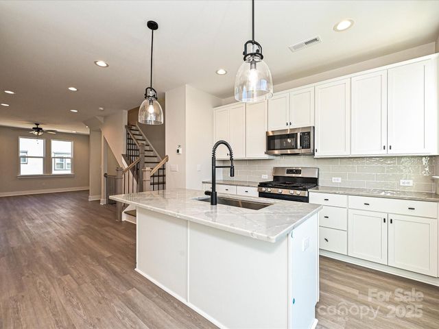 912 Callahan Street EQX1665, Charlotte, NC 28206