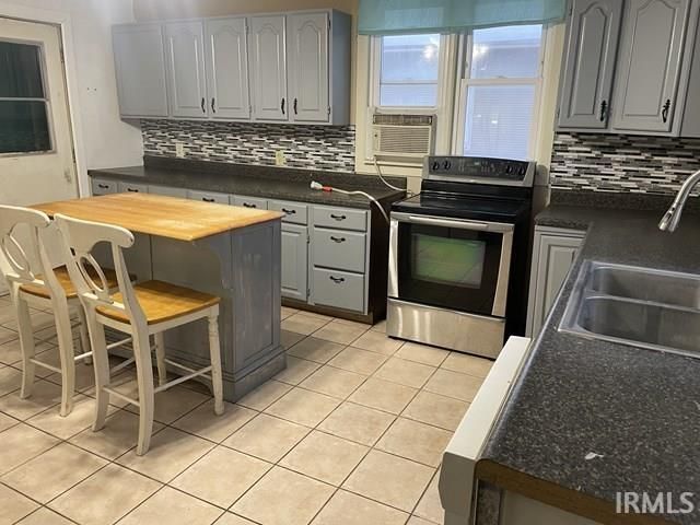 483 N Union Street, Russiaville, IN 46979