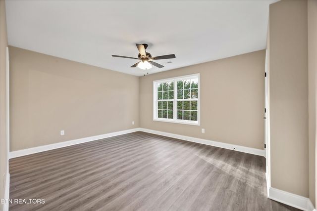 481 Broome Rd 205, Knoxville, TN 37909