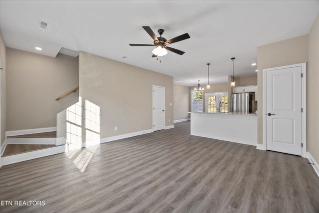 481 Broome Rd 205, Knoxville, TN 37909