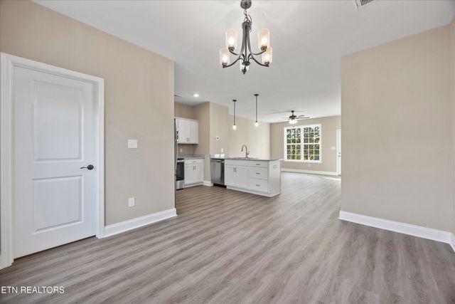 481 Broome Rd 205, Knoxville, TN 37909