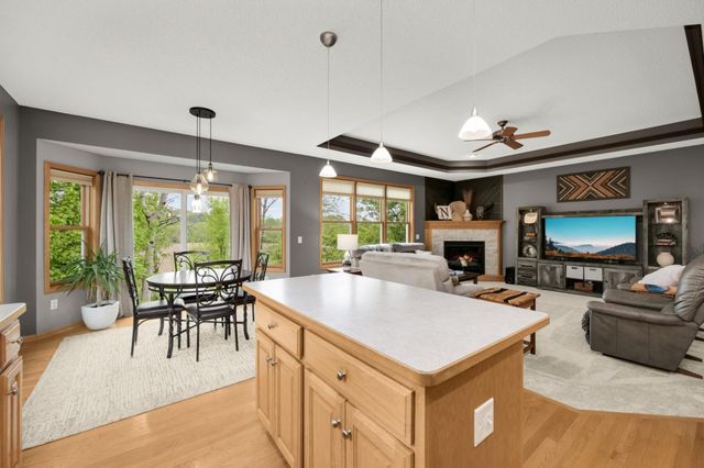 615 Bluff Heights Drive SE, Lonsdale, MN 55046