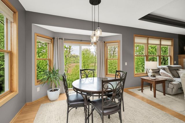 615 Bluff Heights Drive SE, Lonsdale, MN 55046