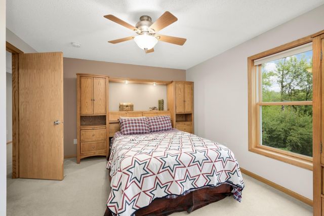 615 Bluff Heights Drive SE, Lonsdale, MN 55046