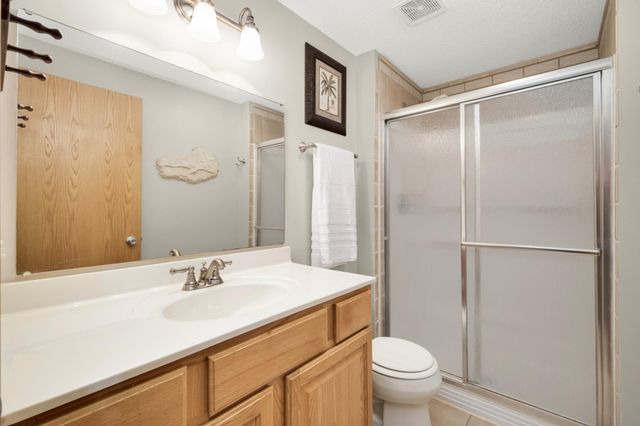 615 Bluff Heights Drive SE, Lonsdale, MN 55046