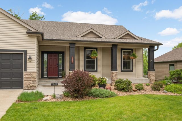 615 Bluff Heights Drive SE, Lonsdale, MN 55046