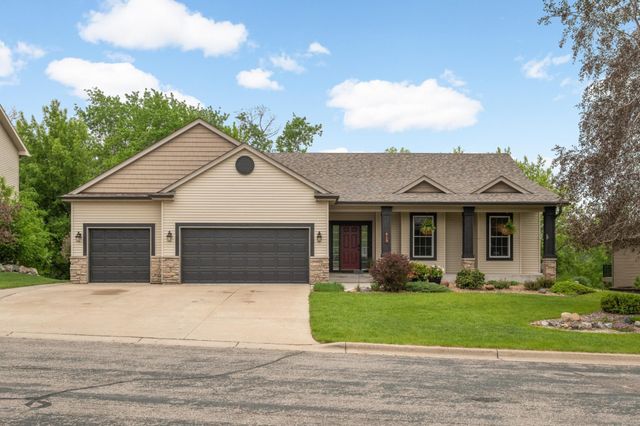 615 Bluff Heights Drive SE, Lonsdale, MN 55046