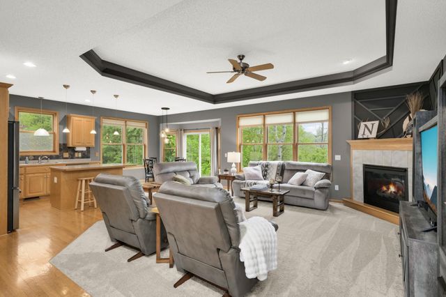 615 Bluff Heights Drive SE, Lonsdale, MN 55046