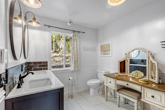 12081 Robust Way, Nevada City, CA 95959