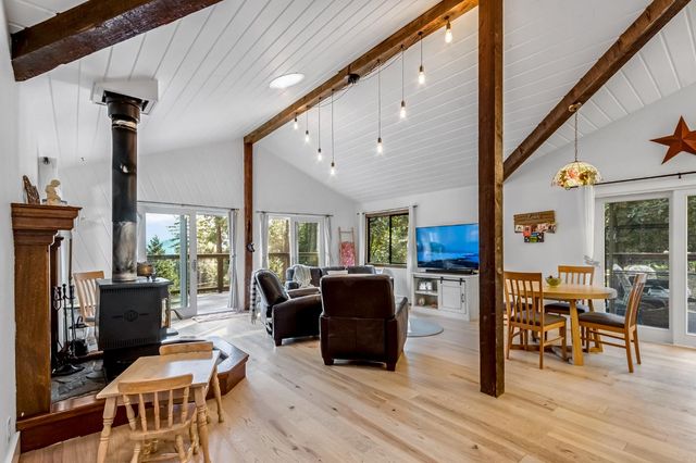 12081 Robust Way, Nevada City, CA 95959