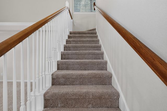 300 Cosbie Drive, Irving, TX 75063