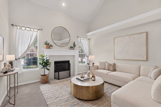 300 Cosbie Drive, Irving, TX 75063