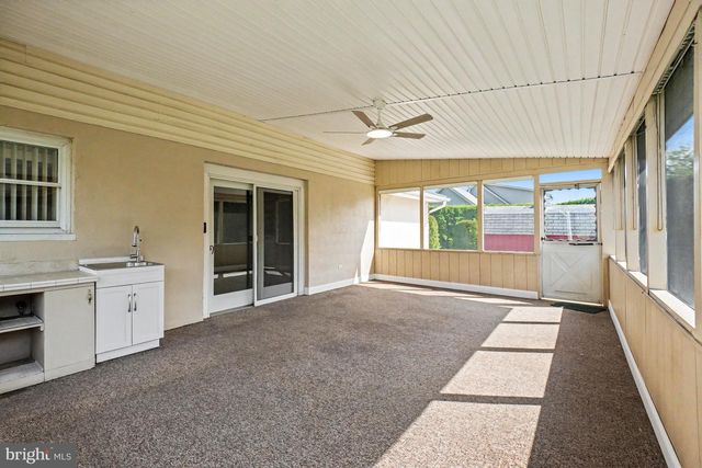 18 PALM LANE, Lebanon, PA 17042