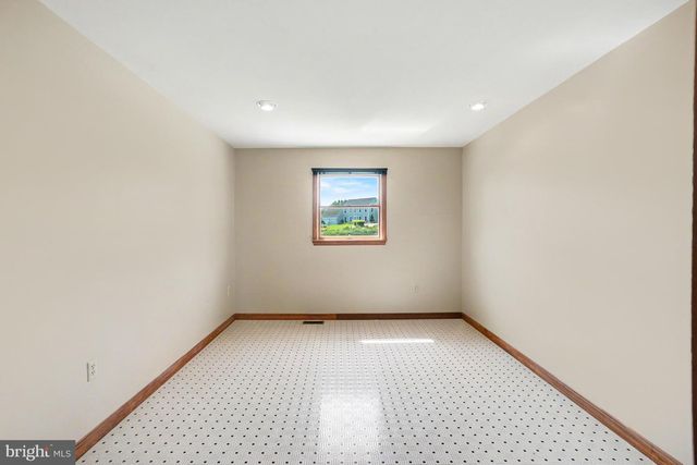 18 PALM LANE, Lebanon, PA 17042