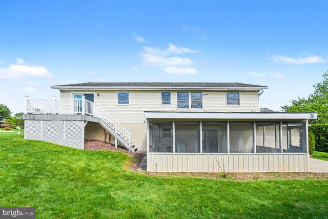 18 PALM LANE, Lebanon, PA 17042