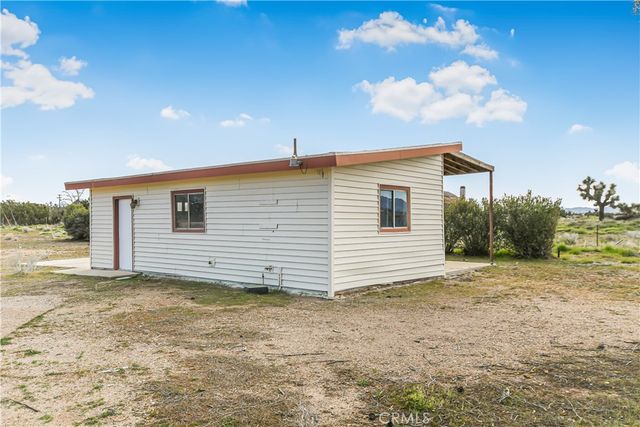 9149 Braceo Street, Oak Hills, CA 92344