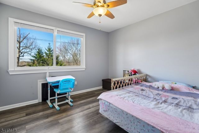 320 Beaufort Ave, Livingston Twp., NJ 07039