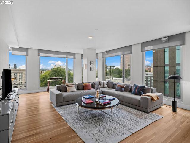 937 Nw GLISAN St 937, Portland, OR 97209
