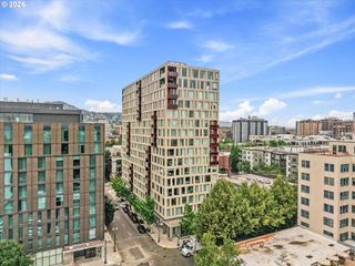 937 Nw GLISAN St 937, Portland, OR 97209