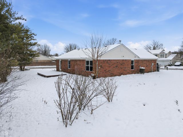 4038 Gray Arbor Way, Indianapolis, IN 46237