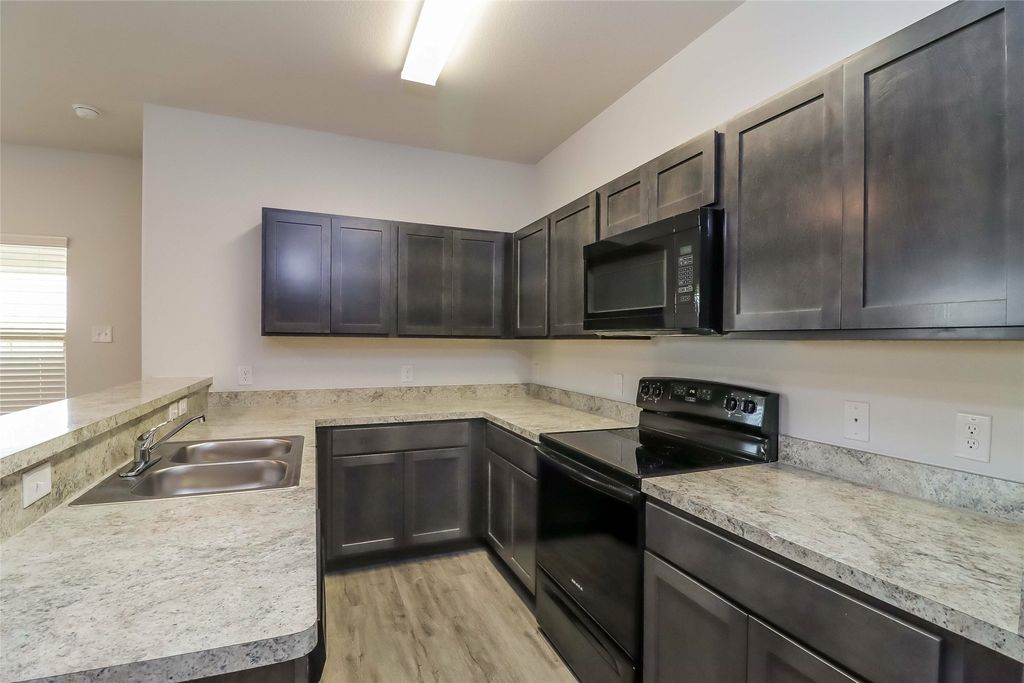 8309 Camellia Tree Lane, Fort Worth, TX 76123